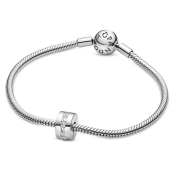 Pandora Moments klip