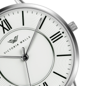 Victoria Walls Alice