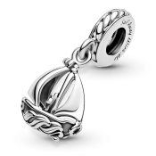 Pandora Moments medál