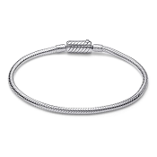 Náramok Pandora Moments