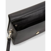 Tommy Hilfiger Chain