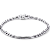 Náramok Pandora Marvel