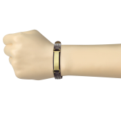 Hnedý kožený náramok s chirurgickou oceľou a nastaviteľným remienkom