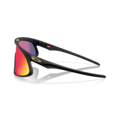 Oakley Rslv