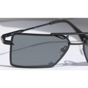 Polaroid Second Hand