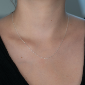 Srebrna verižica, nežen dizajn