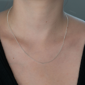 Stříbrný řetízek, jemný design