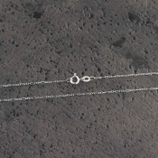 Srebrni lančić, nježan dizajn