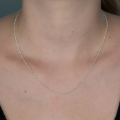 Srebrni lančić, nježan dizajn