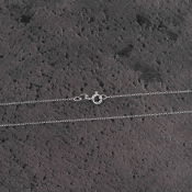 Strieborná retiazka, jemný dizajn