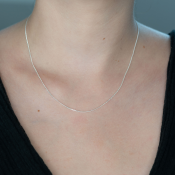 Srebrna verižica, nežen dizajn