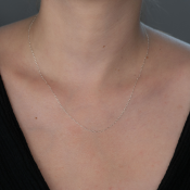 Stříbrný řetízek, jemný design