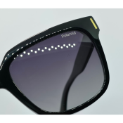 Polaroid Second Hand