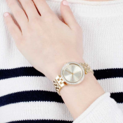 Michael Kors Mini Darci