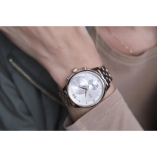 Tommy Hilfiger  Meg