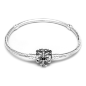 Náramok Pandora Moments