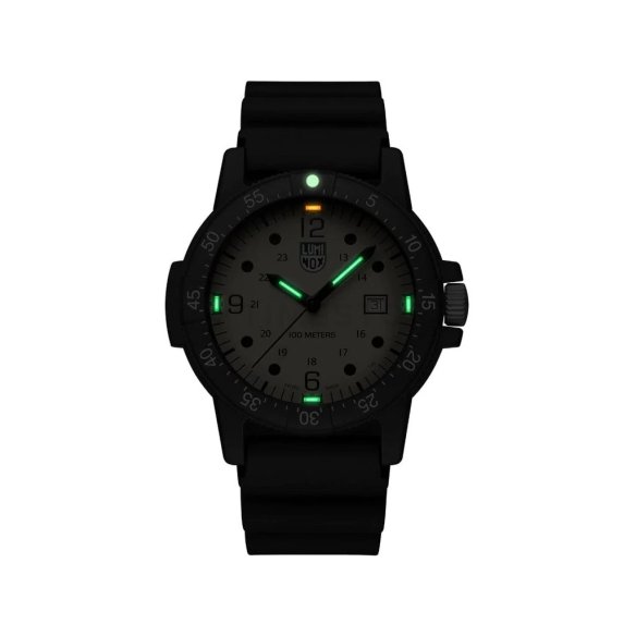 Luminox