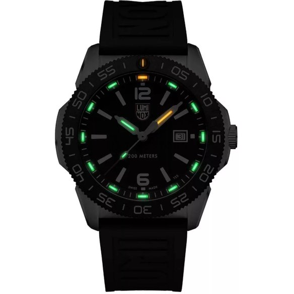 Luminox