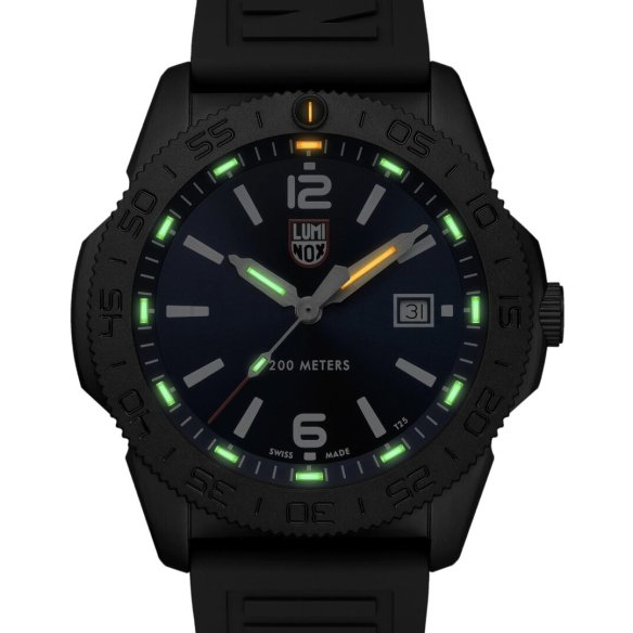 Luminox