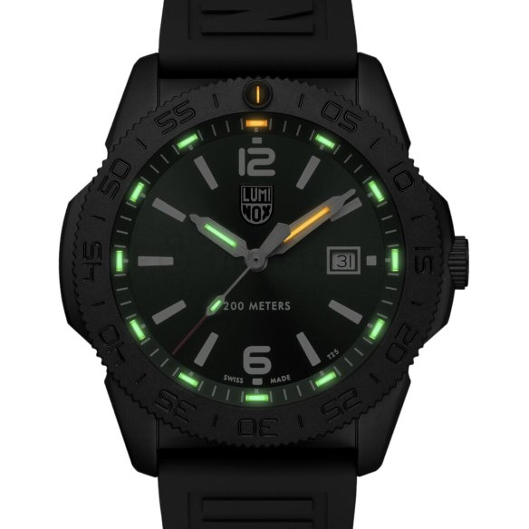 Luminox