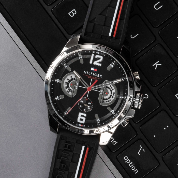 Tommy Hilfiger Decker