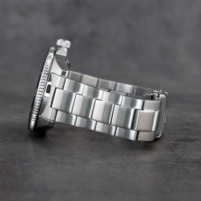 Orient Mako III Automatic