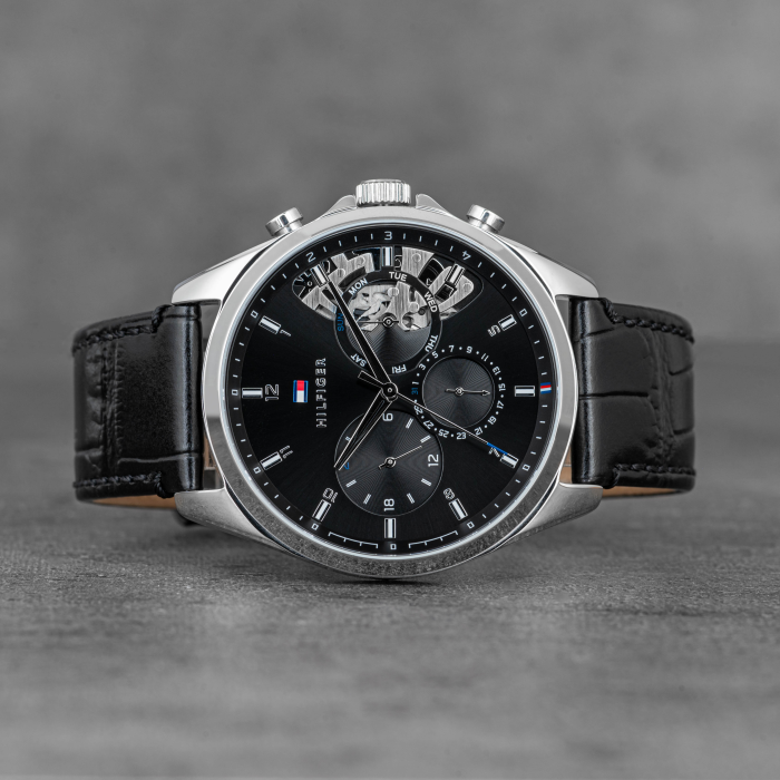 Tommy Hilfiger Baker