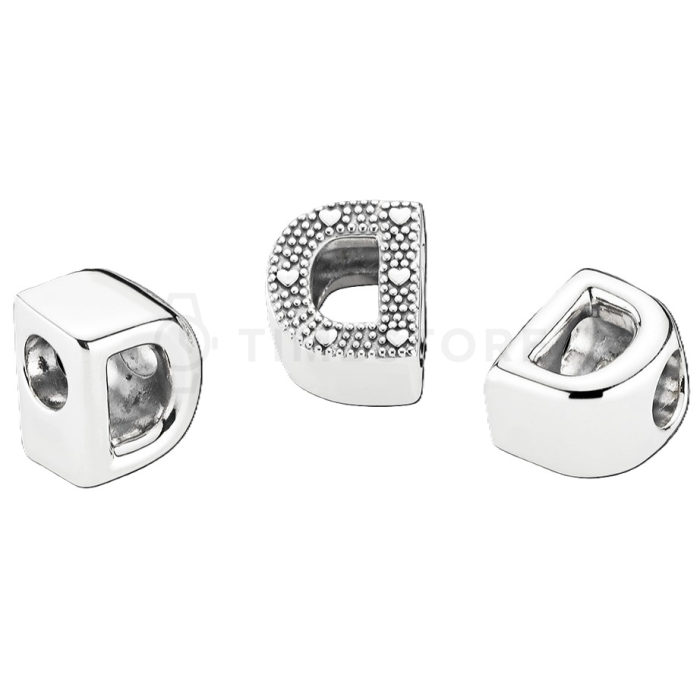 Korálek Pandora Moments