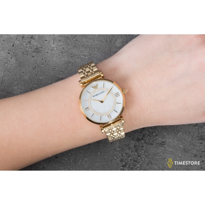 Emporio Armani Classic