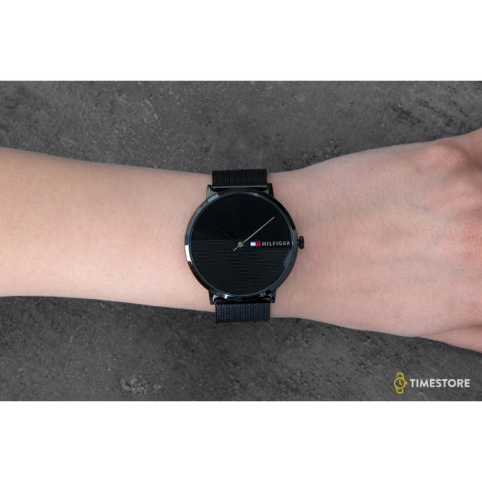 Tommy Hilfiger James