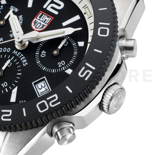 Luminox Pacific Diver Chronograph