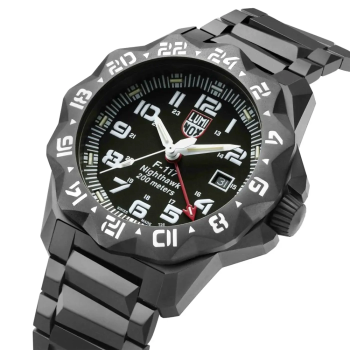 Luminox
