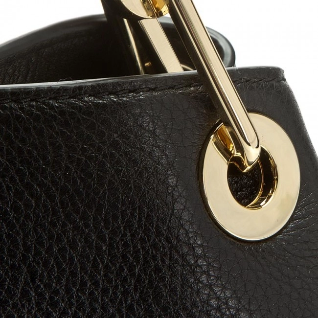 Michael Kors Raven