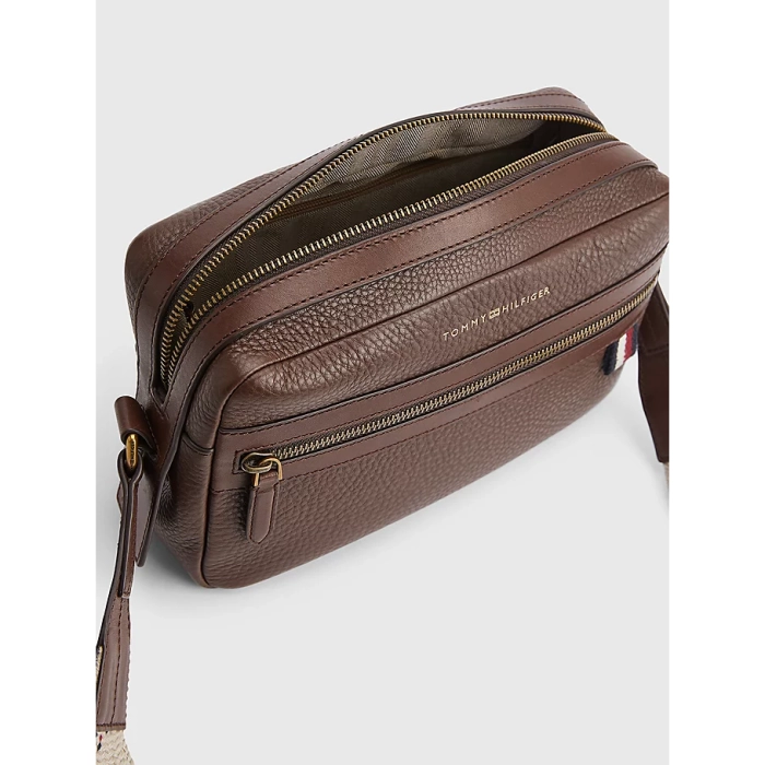 Tommy Hilfiger Premium Leather