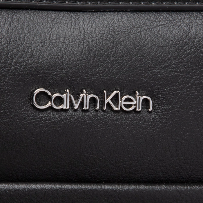 Calvin Klein Natural