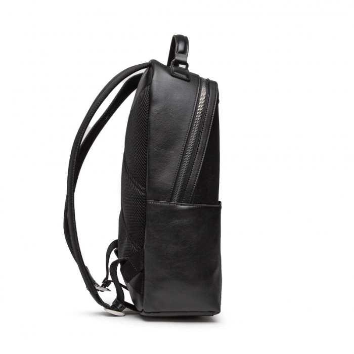 Calvin Klein Natural