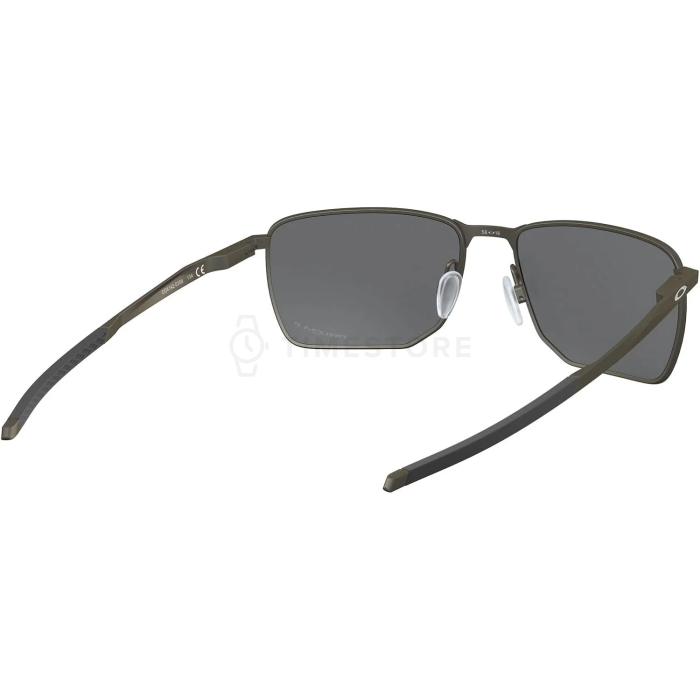 Oakley Ejector