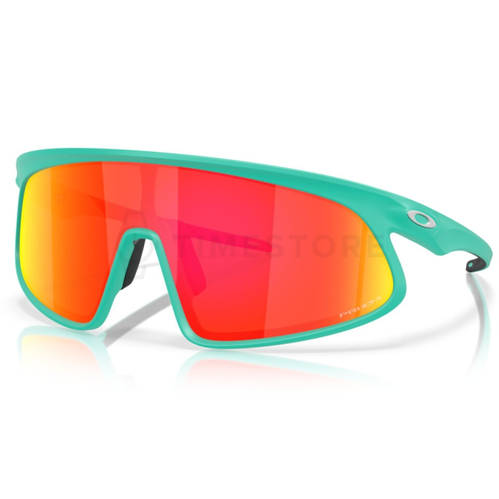 Oakley Rslv