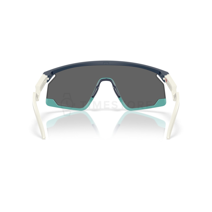 Oakley Bxtr
