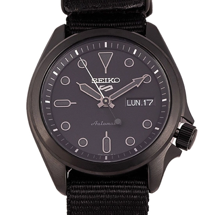 Seiko 5 Sports