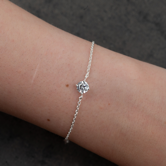 Strieborný náramok