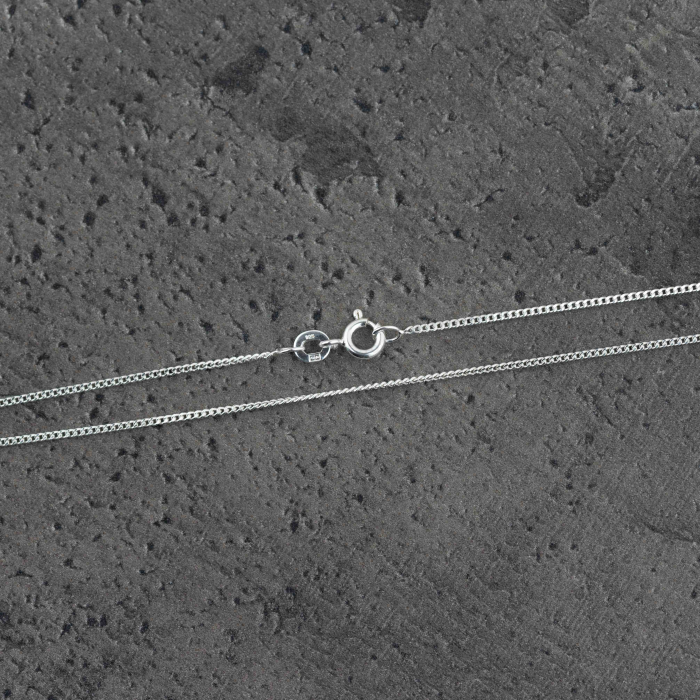 Srebrna verižica, nežen dizajn