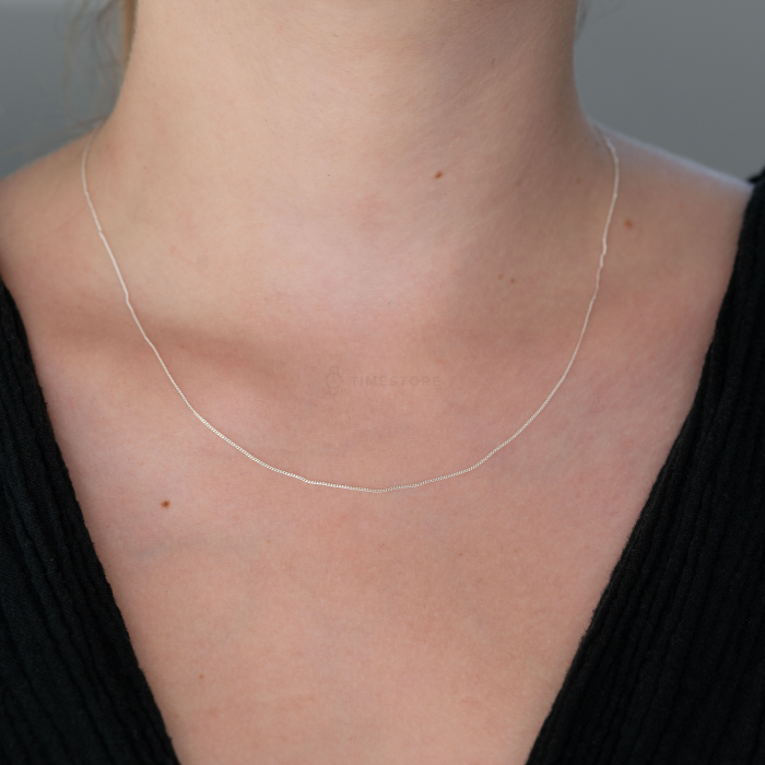 Stříbrný řetízek, jemný design