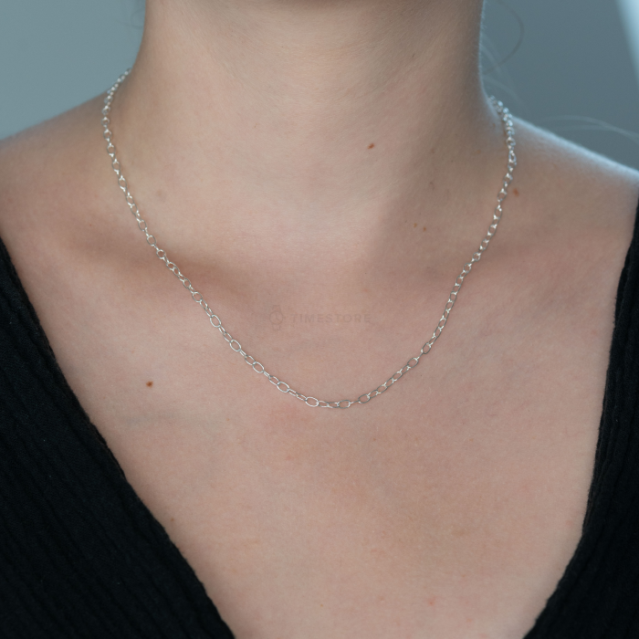 Srebrni lančić, nježan dizajn