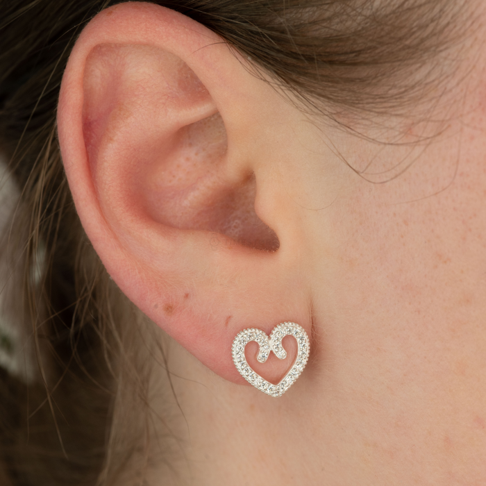 Stříbrné puzetové náušnice, srdce