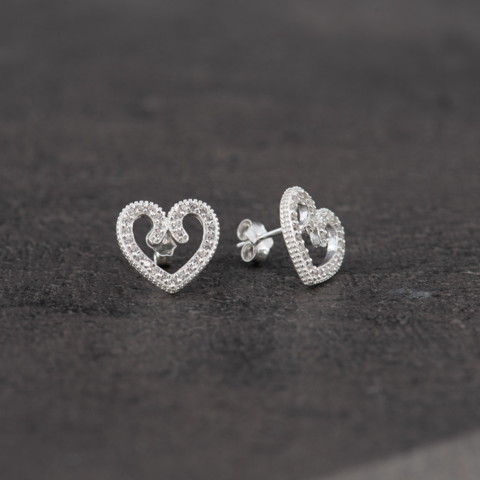 Stříbrné puzetové náušnice, srdce