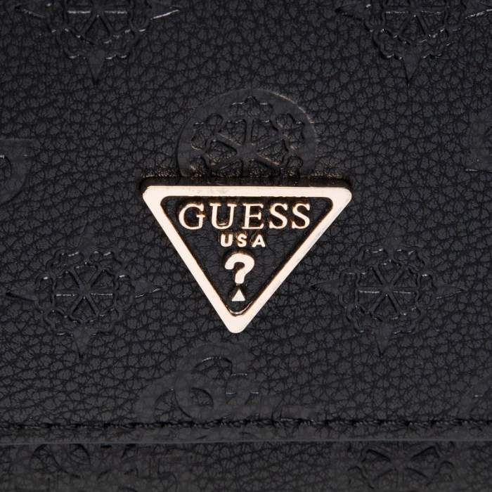 Guess Helaina