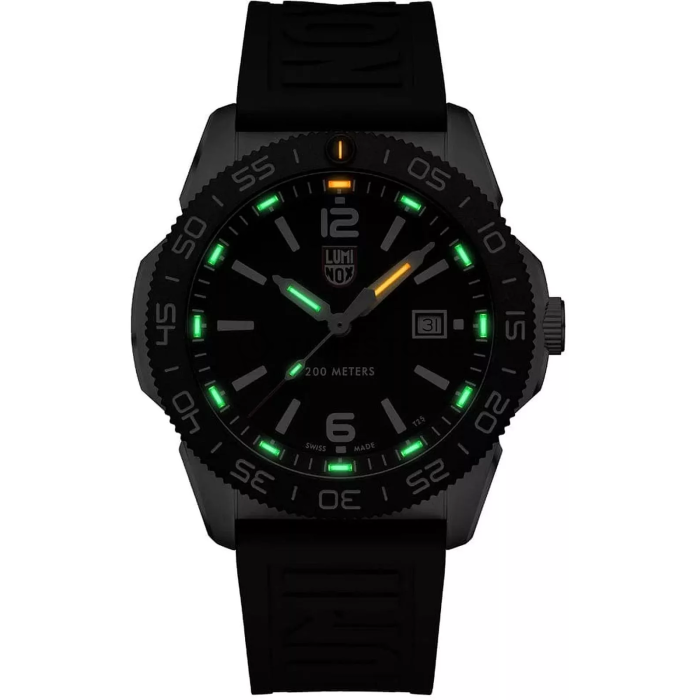 Luminox