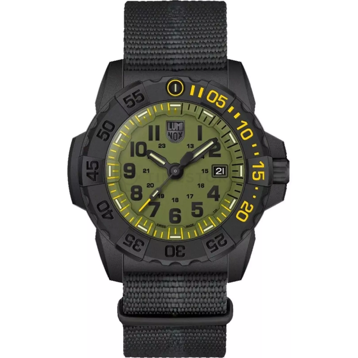 Luminox