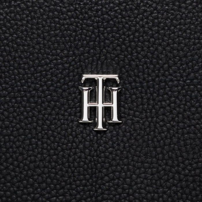 Tommy Hilfiger Element